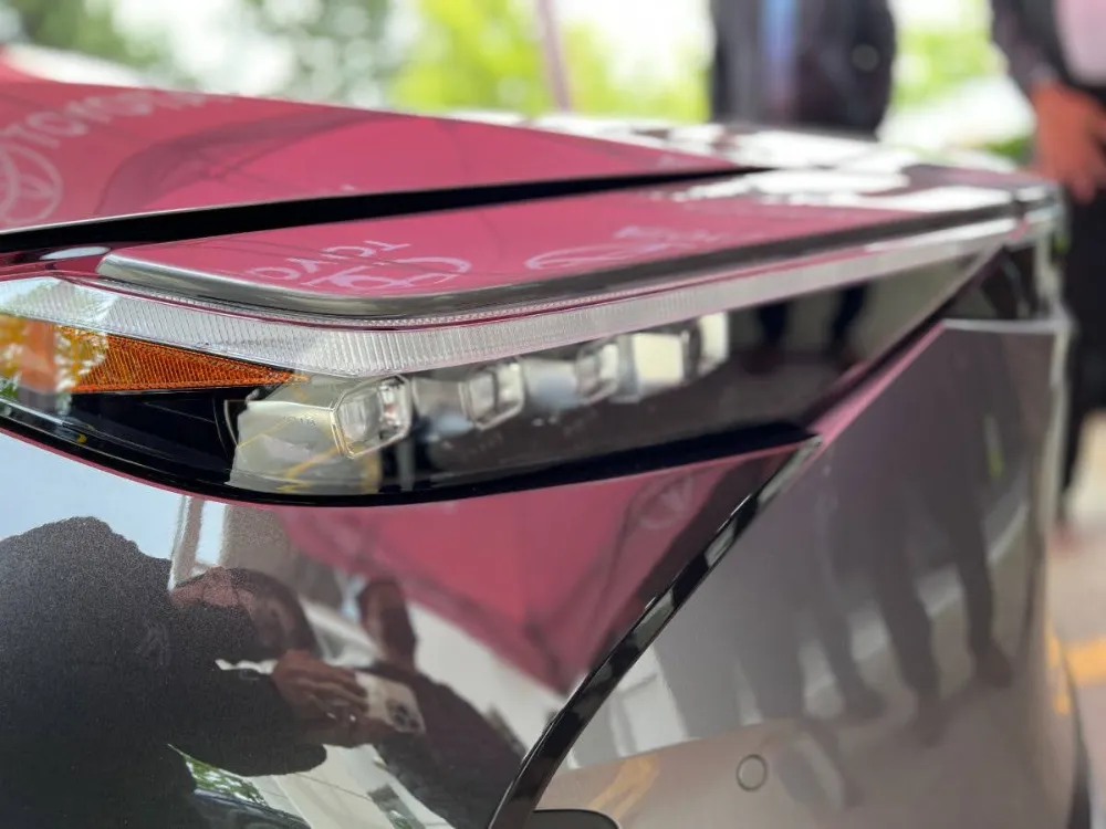 2023 Toyota bZ4X XLE Tech in Heavy Metal 3